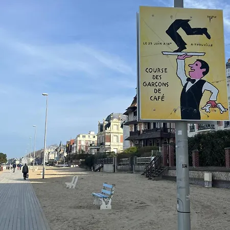 Loving - Quartier Bonsecours Apartmán